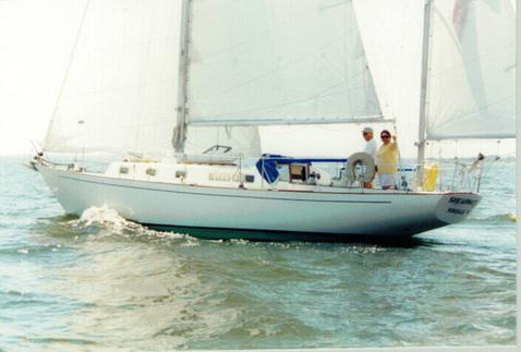 ALBERG 37