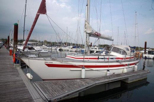 APHRODITE 36