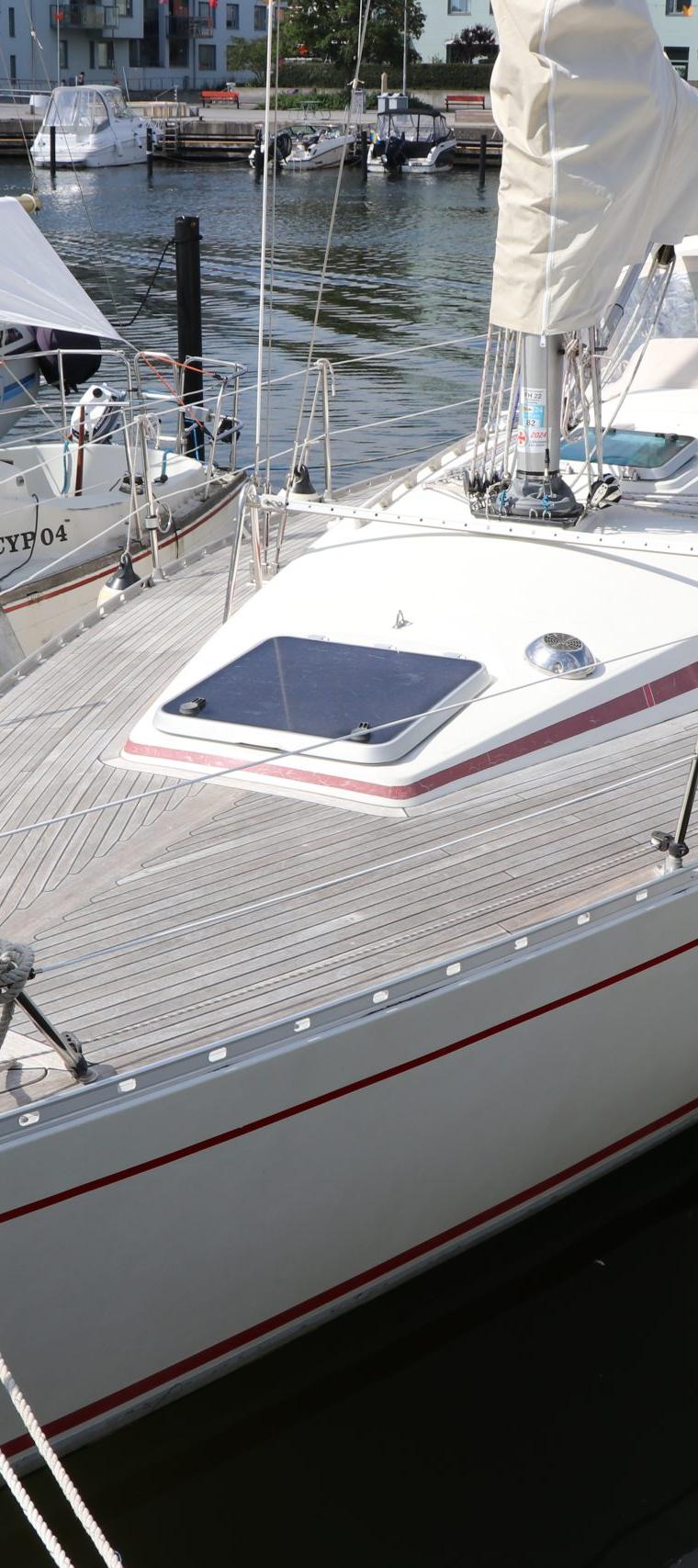 ARCONA 36