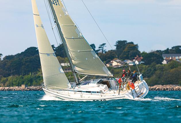 ARCONA 370