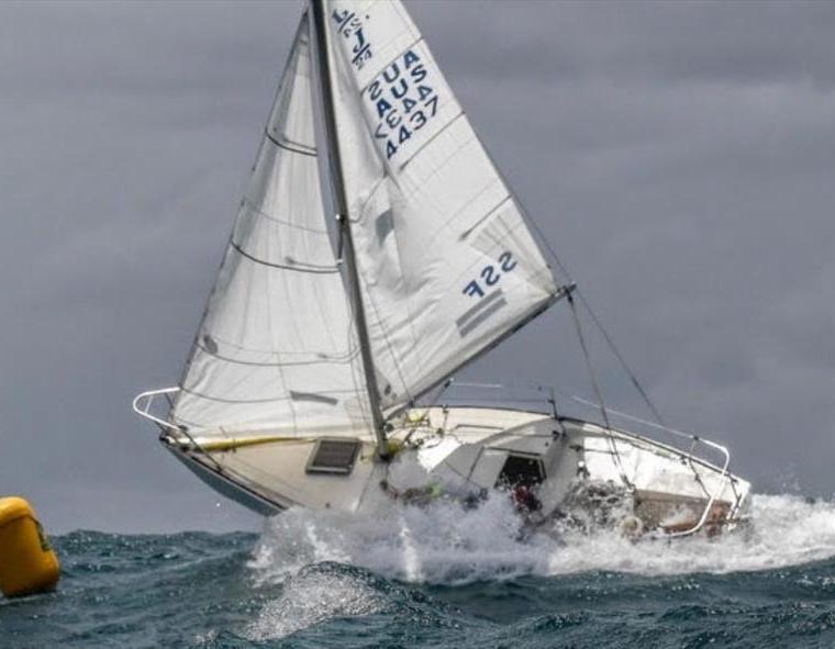 AUSTRAL 24