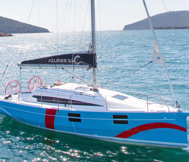 AZUREE 33