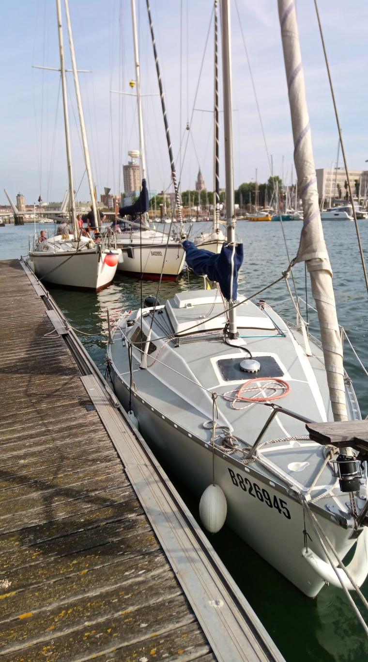 BAHIA 22 (JEANNEAU)