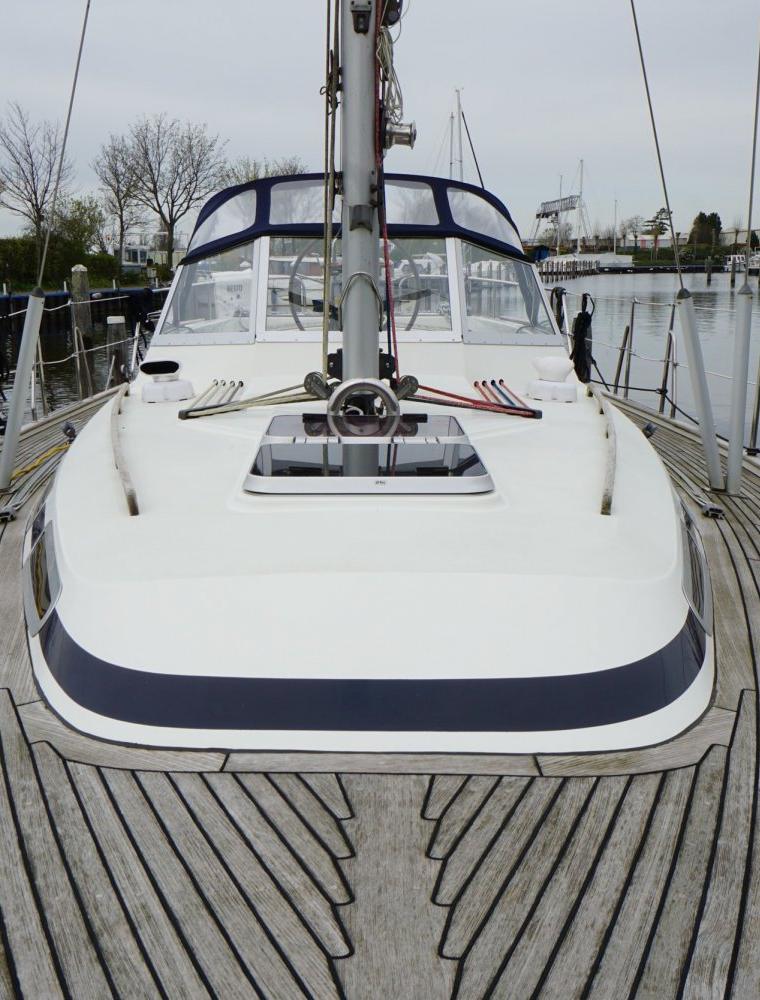 C-YACHT 1100