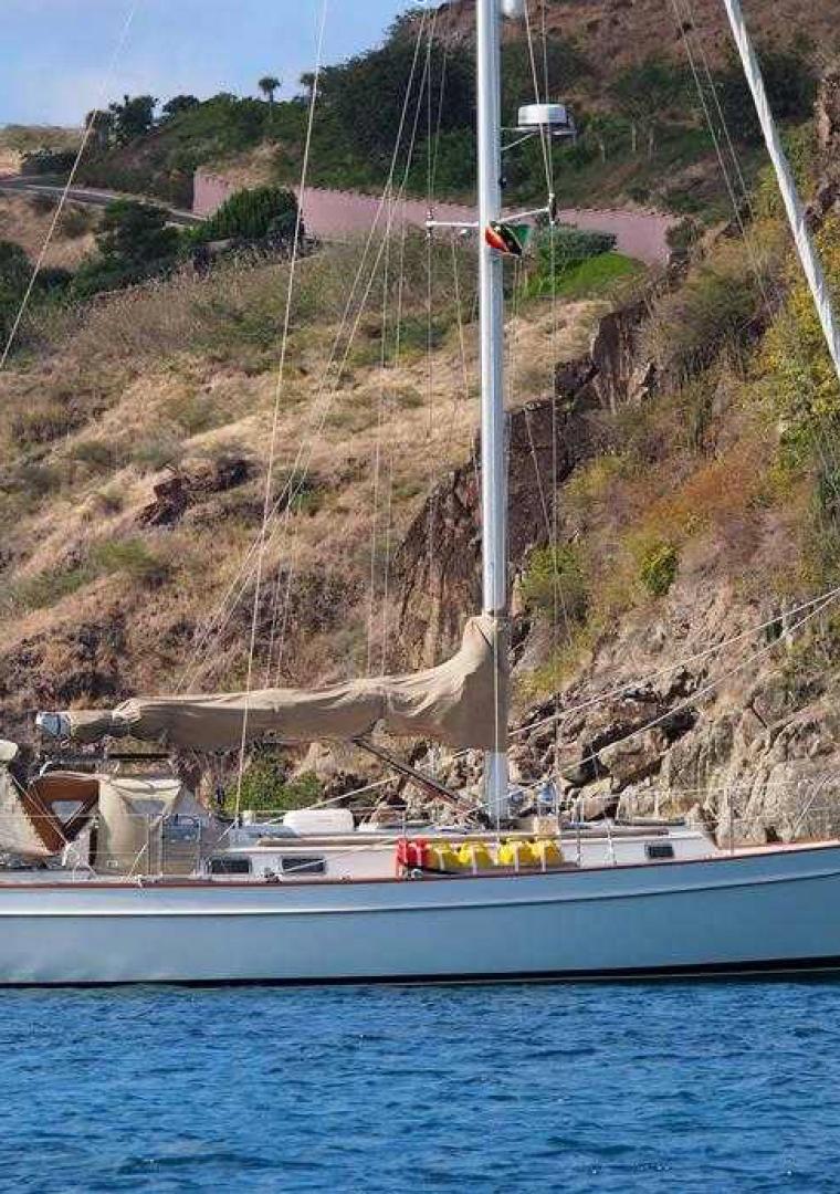 CAPE DORY 40