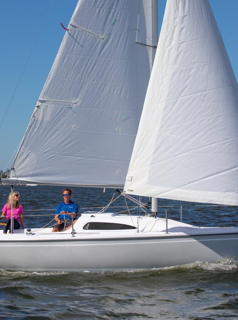 CAPRI 22 (CATALINA)