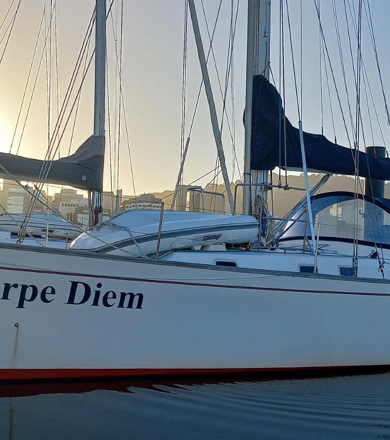 COMPASS 47 (LAVRANOS)