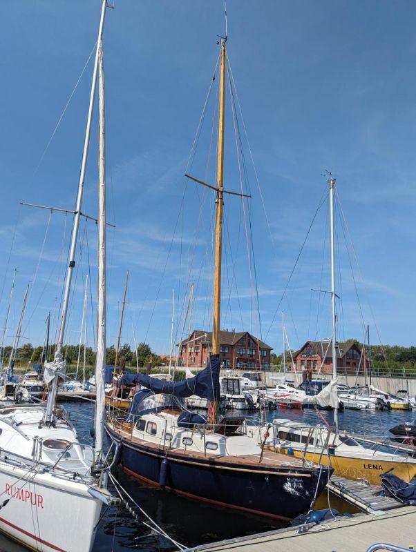 DANBOAT 28