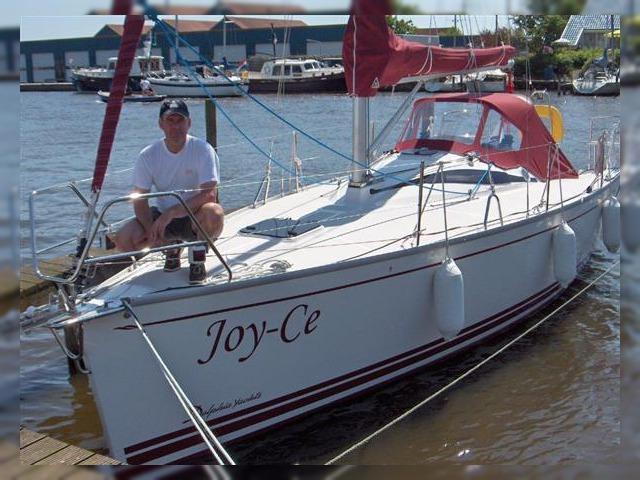 DELPHIA 28