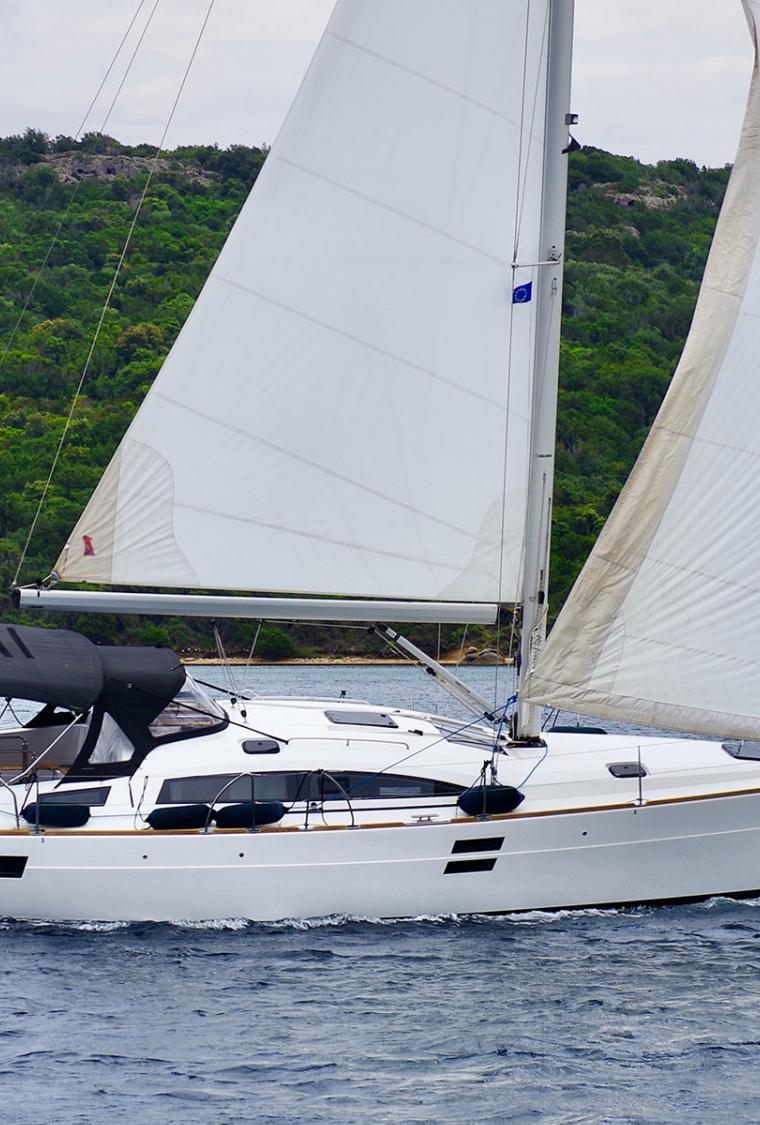ELAN 45