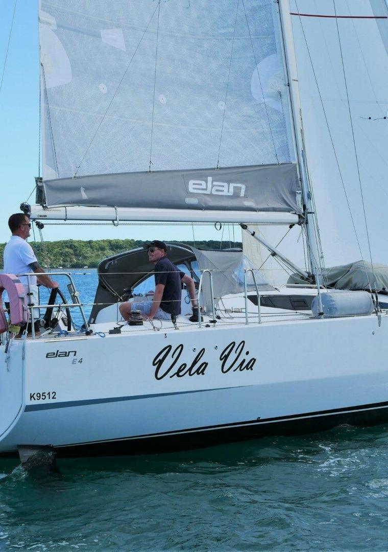 ELAN E4