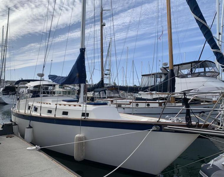 ENDEAVOUR 37 YAWL