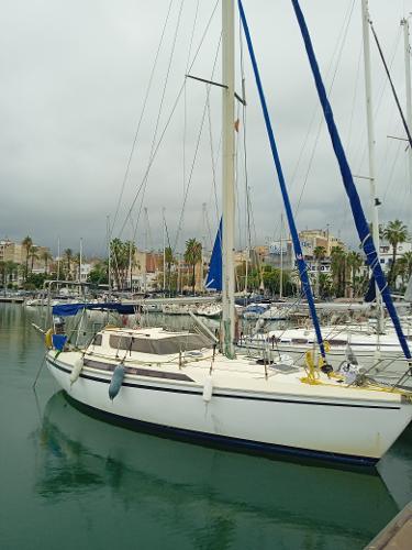 ESPACE 800 (JEANNEAU)
