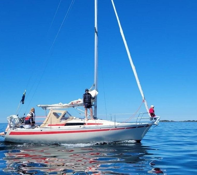 FIRST 28 (BENETEAU)