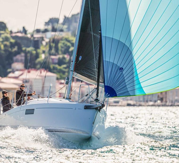 FIRST 30 (BENETEAU - S. MANUARD)