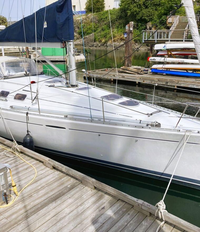 FIRST 42SF (BENETEAU)