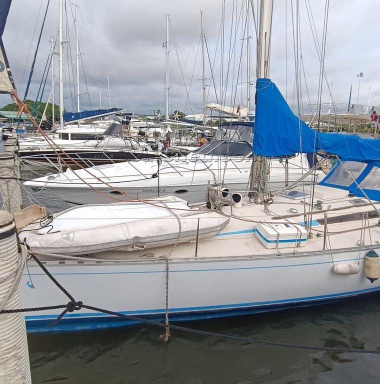 FIRST 456 (BENETEAU)