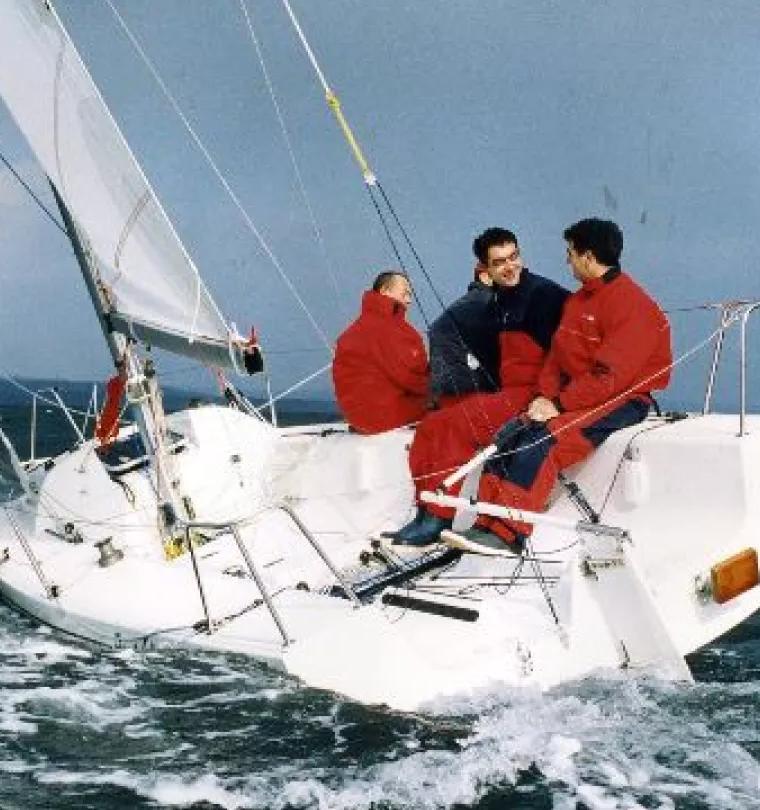 FIRST CLASS 7.5 (BENETEAU)