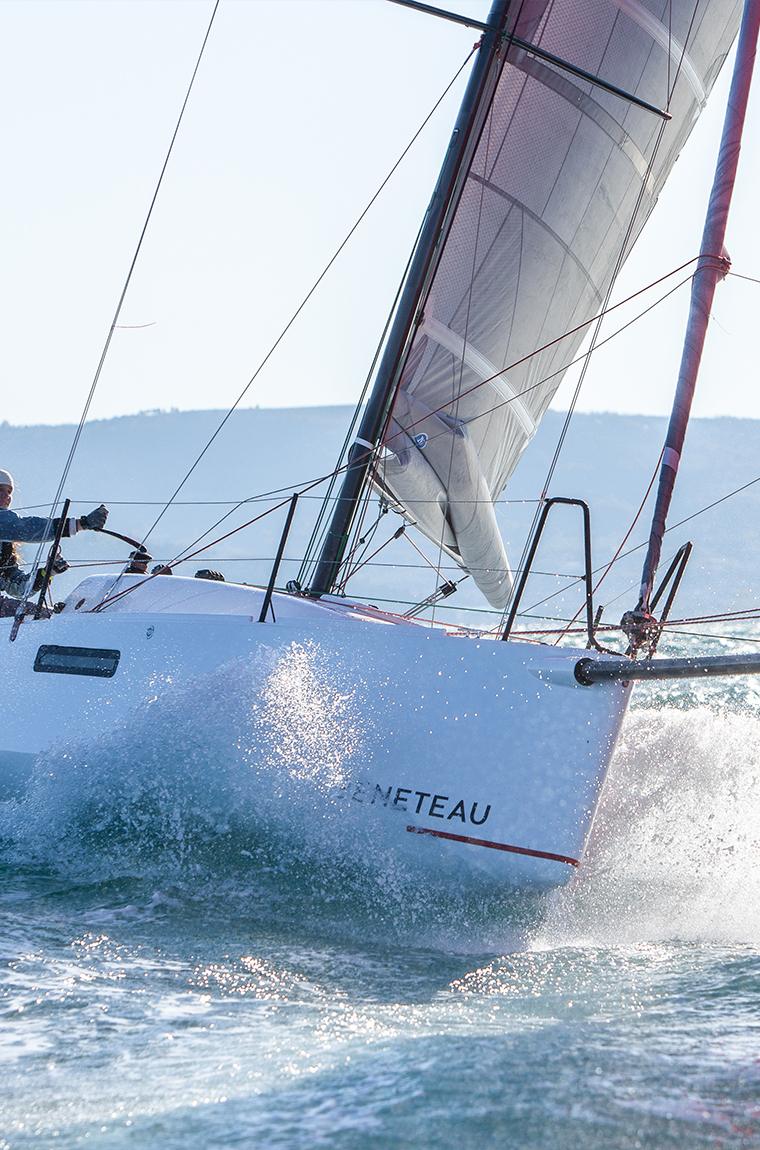 FIRST CLASS CHALLENGE (BENETEAU)