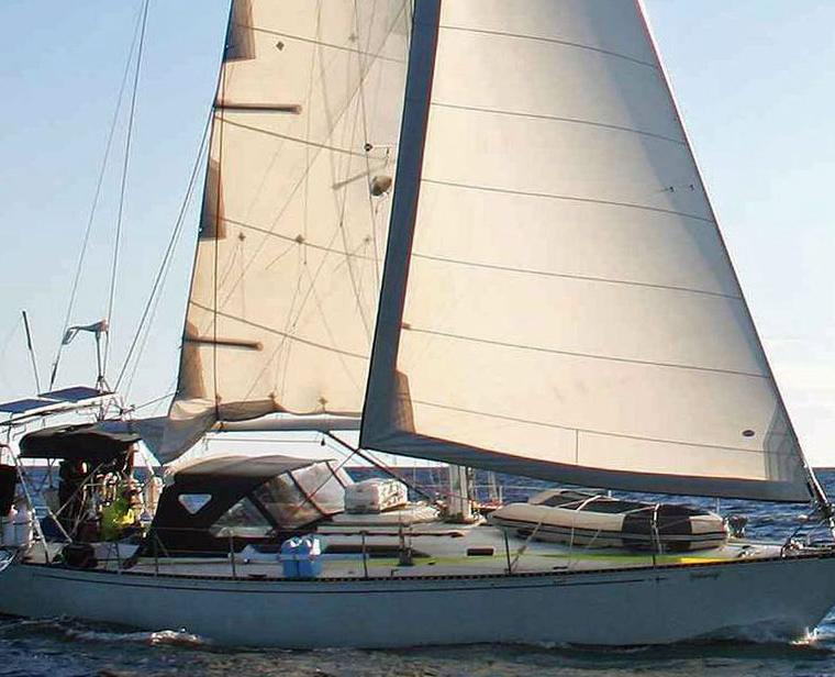GRAND SOLEIL 44