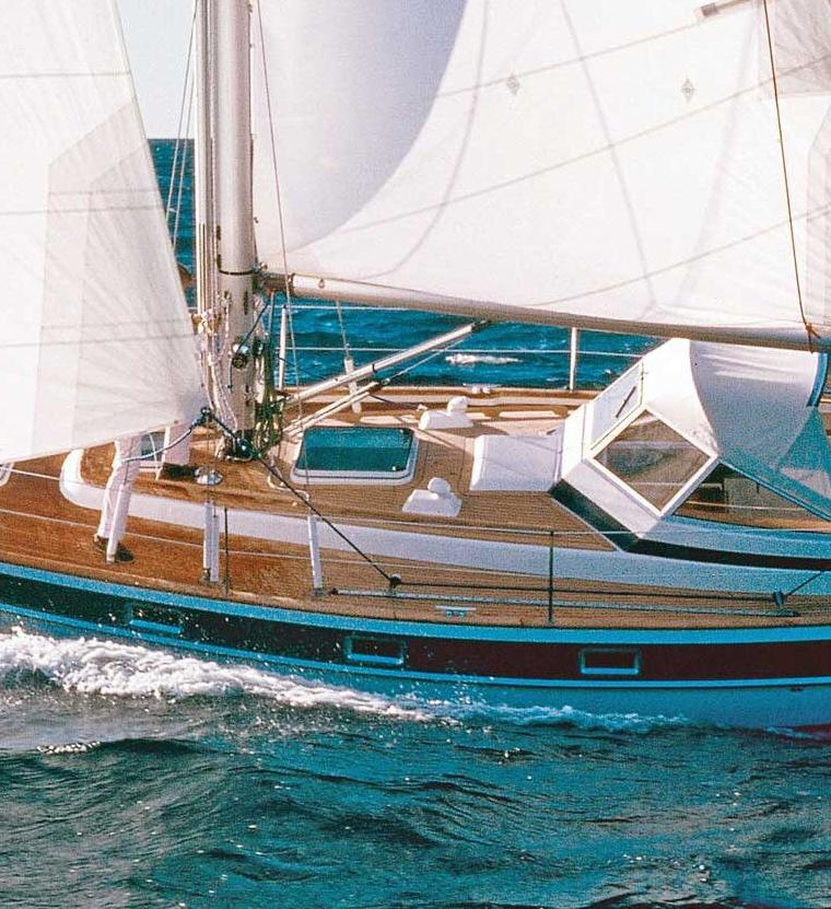 HALLBERG-RASSY 382