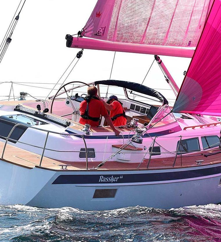HALLBERG-RASSY 44