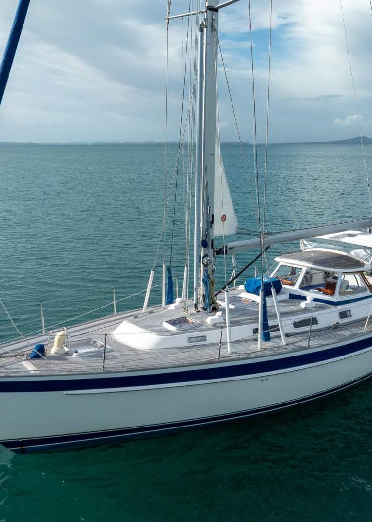 HALLBERG-RASSY 46
