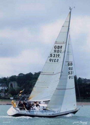 HUNTER 32 (JONES)