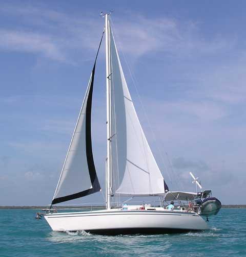 HUNTER 37 LEGEND