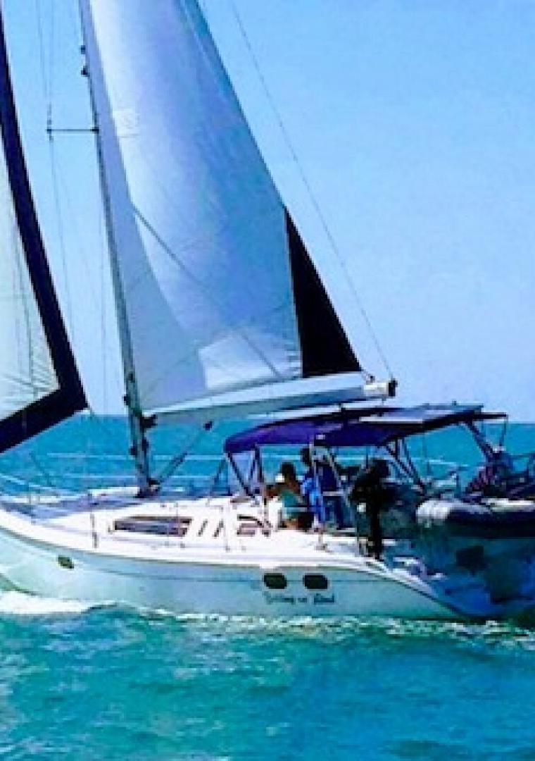 HUNTER 37
