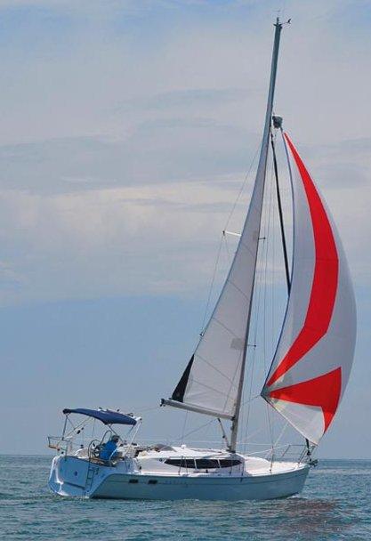 HUNTER E33