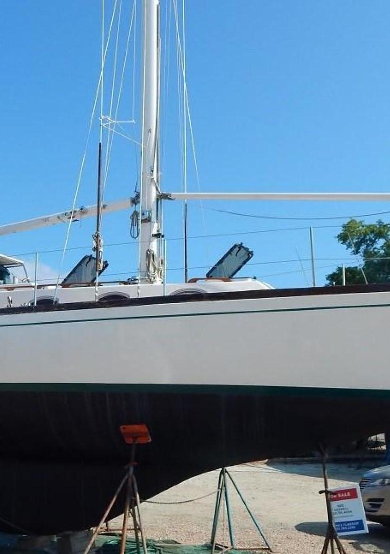 INTREPID 35