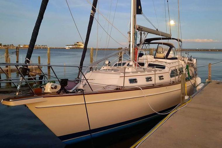ISLAND PACKET 465/495