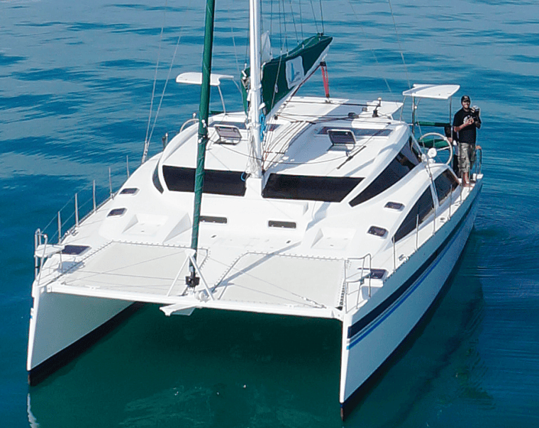 ISLAND SPIRIT 380