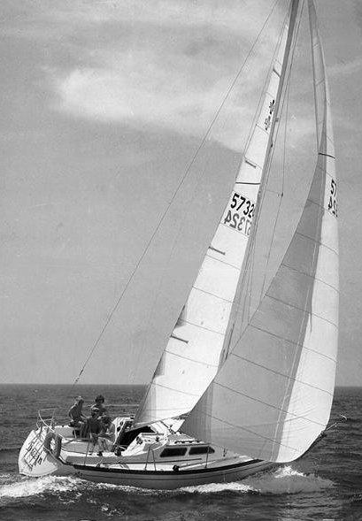 ISLANDER 32-2