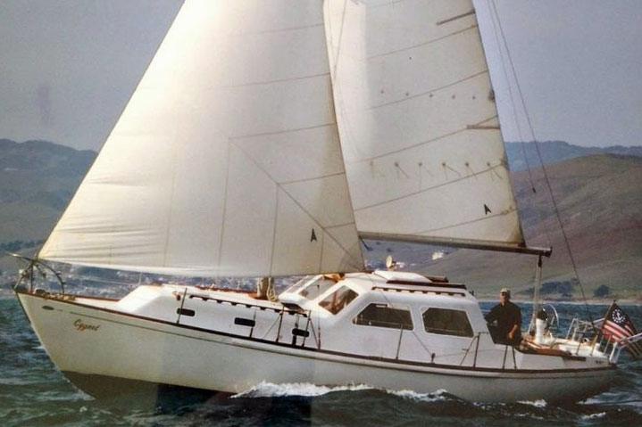 ISLANDER 37 MS