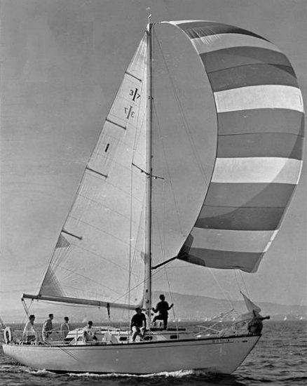 ISLANDER 37