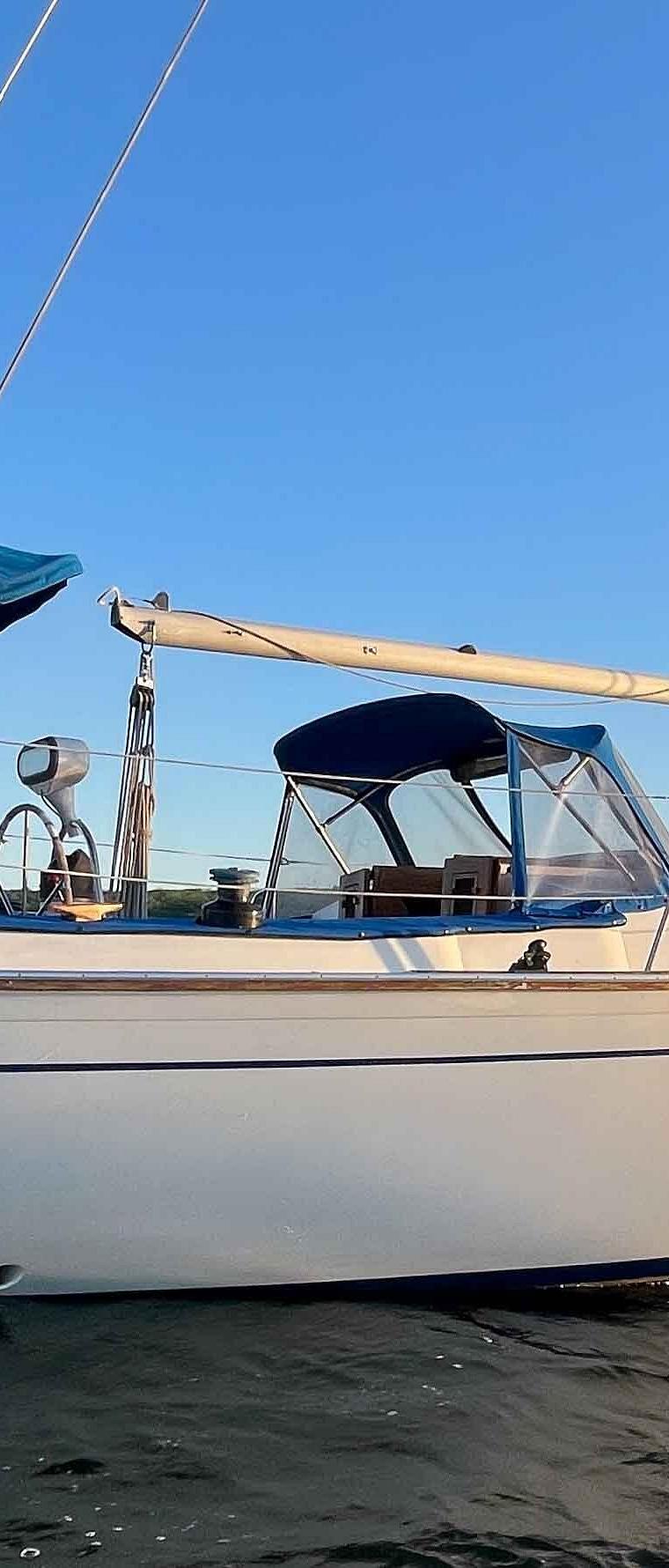 ITHACA 40