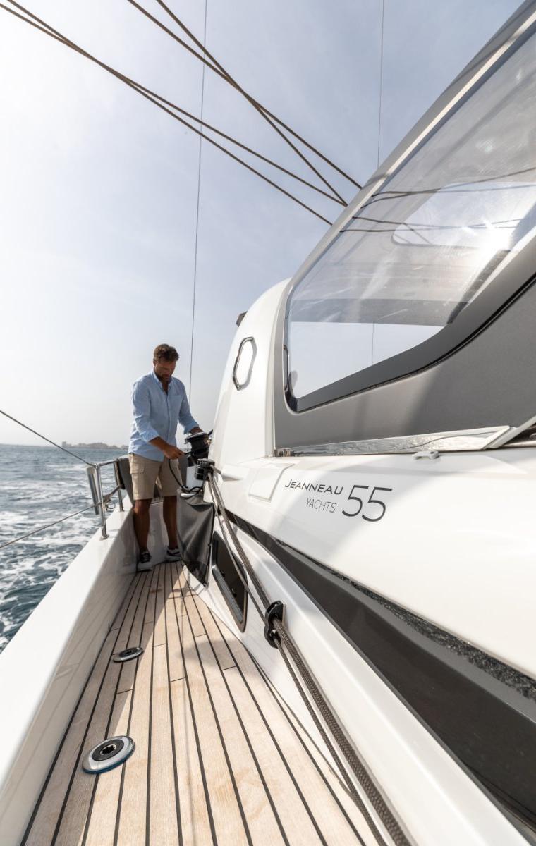 JEANNEAU YACHTS 55