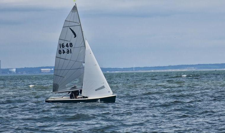 KESTREL 22 (JONES UK)