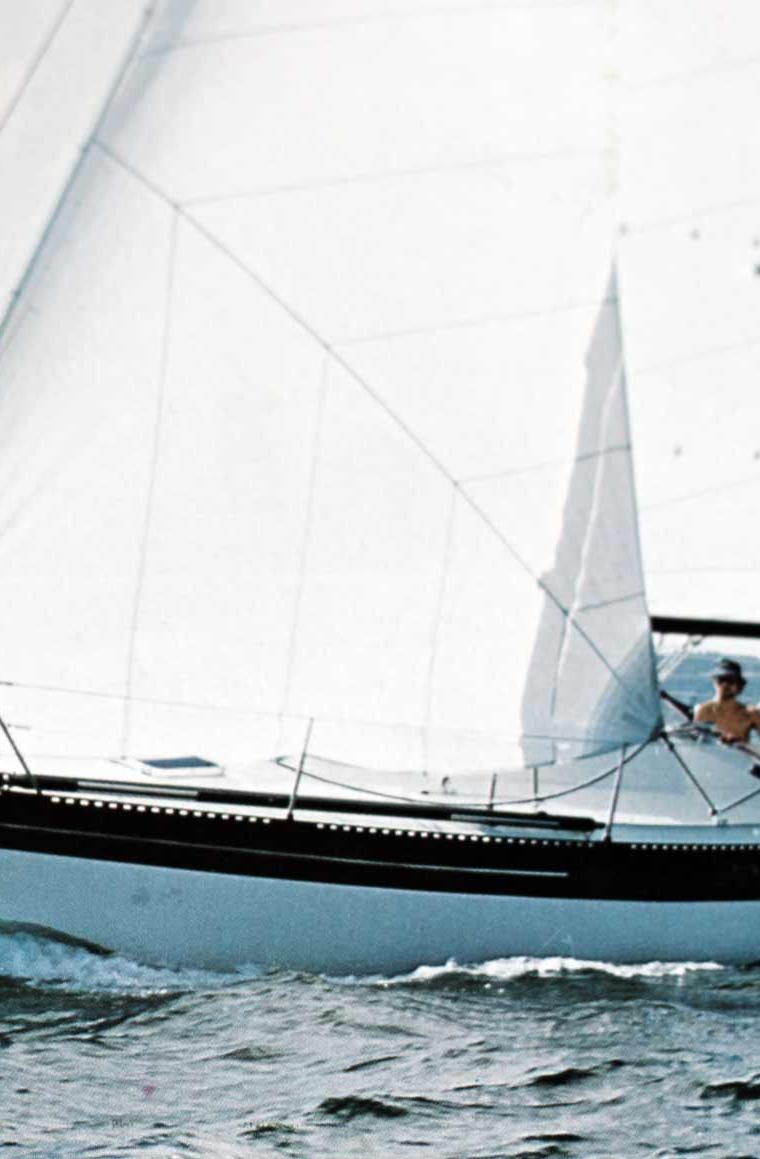KING'S CRUISER 33