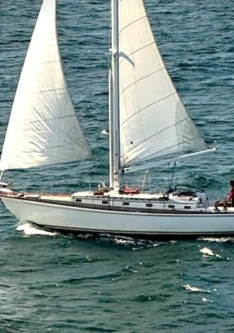 LITTLE HARBOR 44