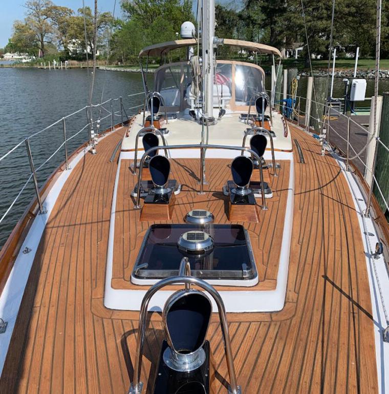 LITTLE HARBOR 57