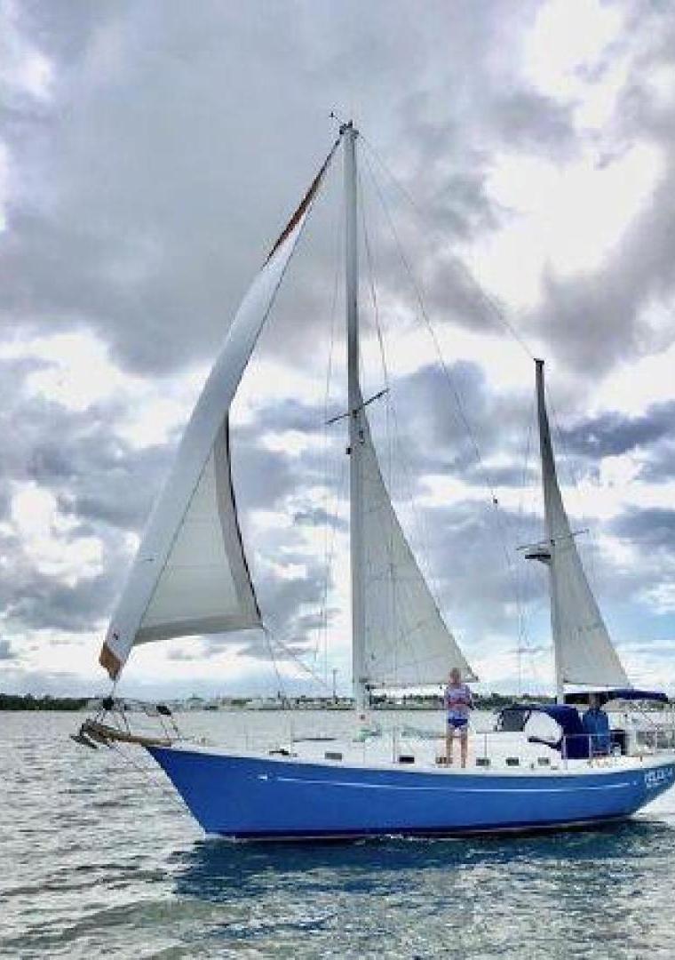 MARINER 36 (GARDEN) KETCH