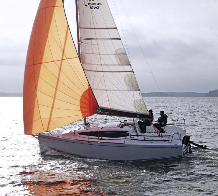 MAXUS 24 EVO (CB)