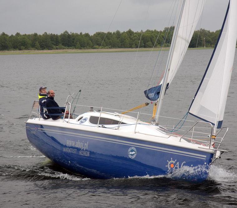 MAXUS 28 (CB)