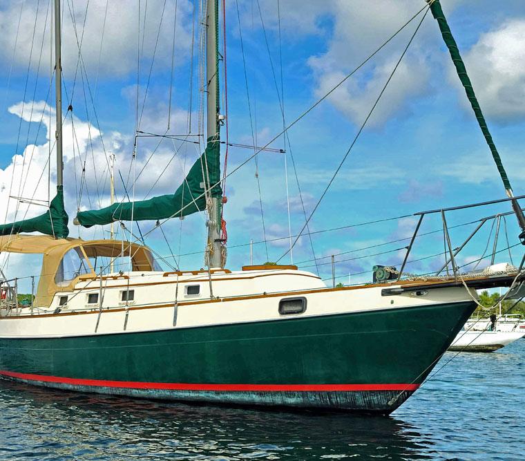 MORGAN OUT ISLAND 36 KETCH