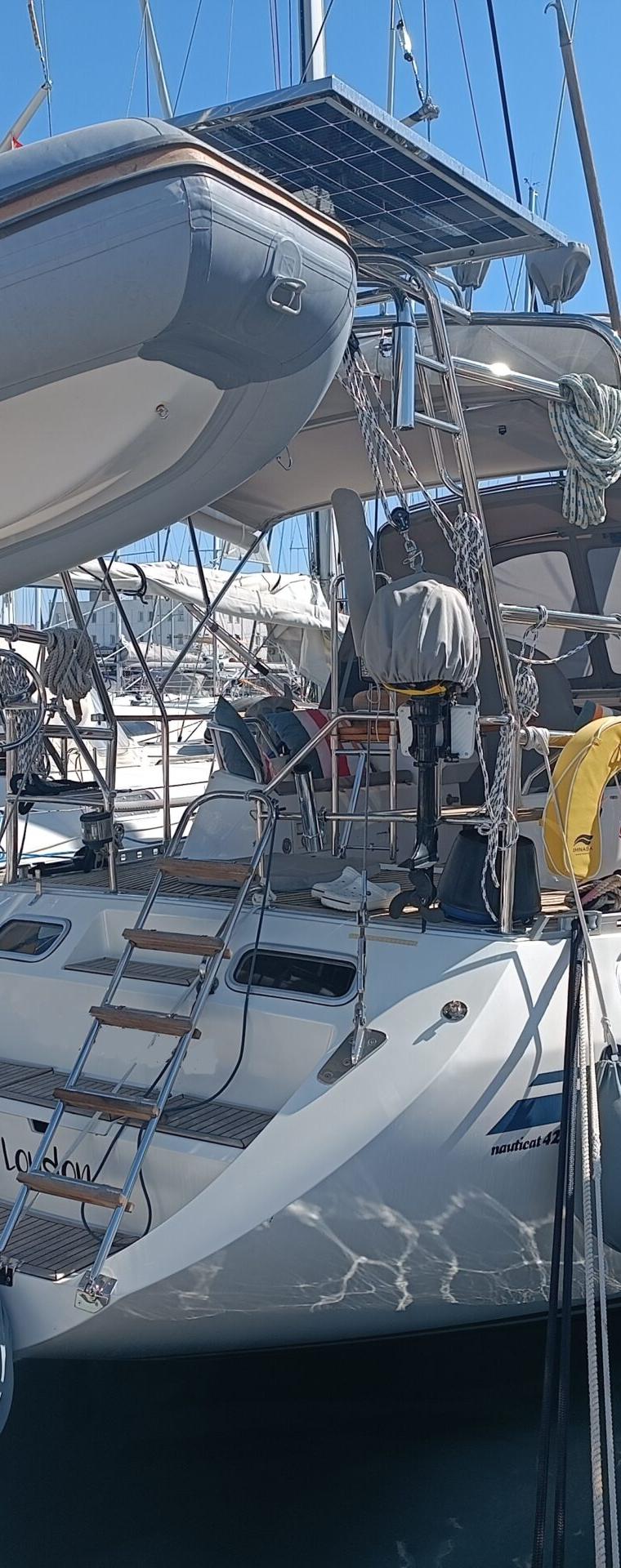NAUTICAT 42