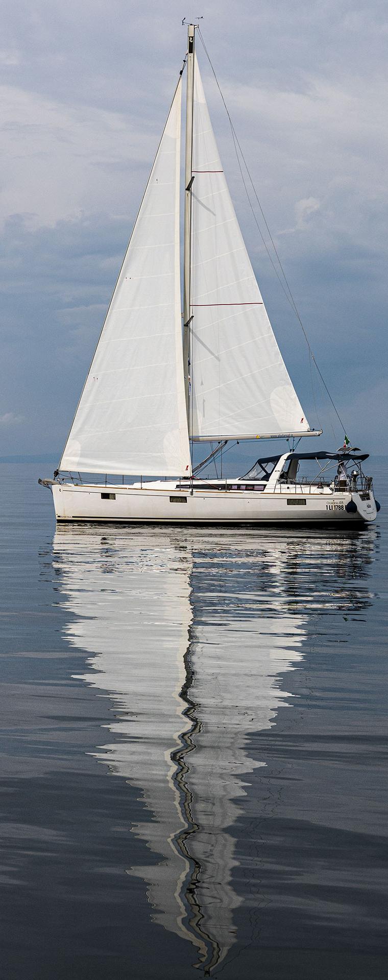 OCEAN CRUISING 48