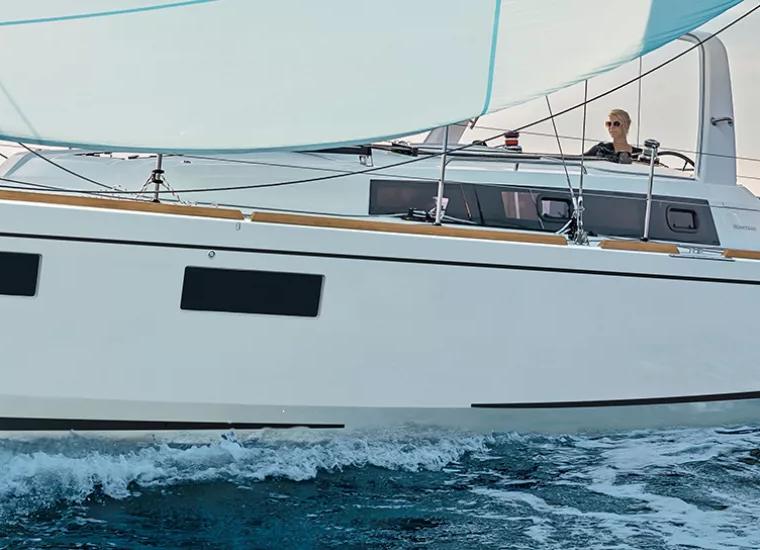 OCEANIS 38.1 (BENETEAU)